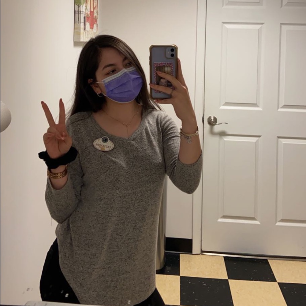 Meet your Posher, Cassandra